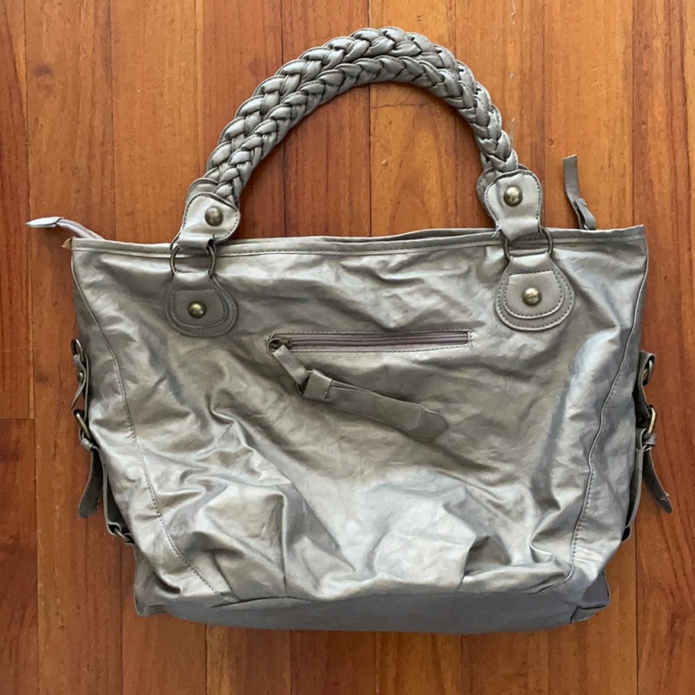 *Like New* Taupe Leather purse